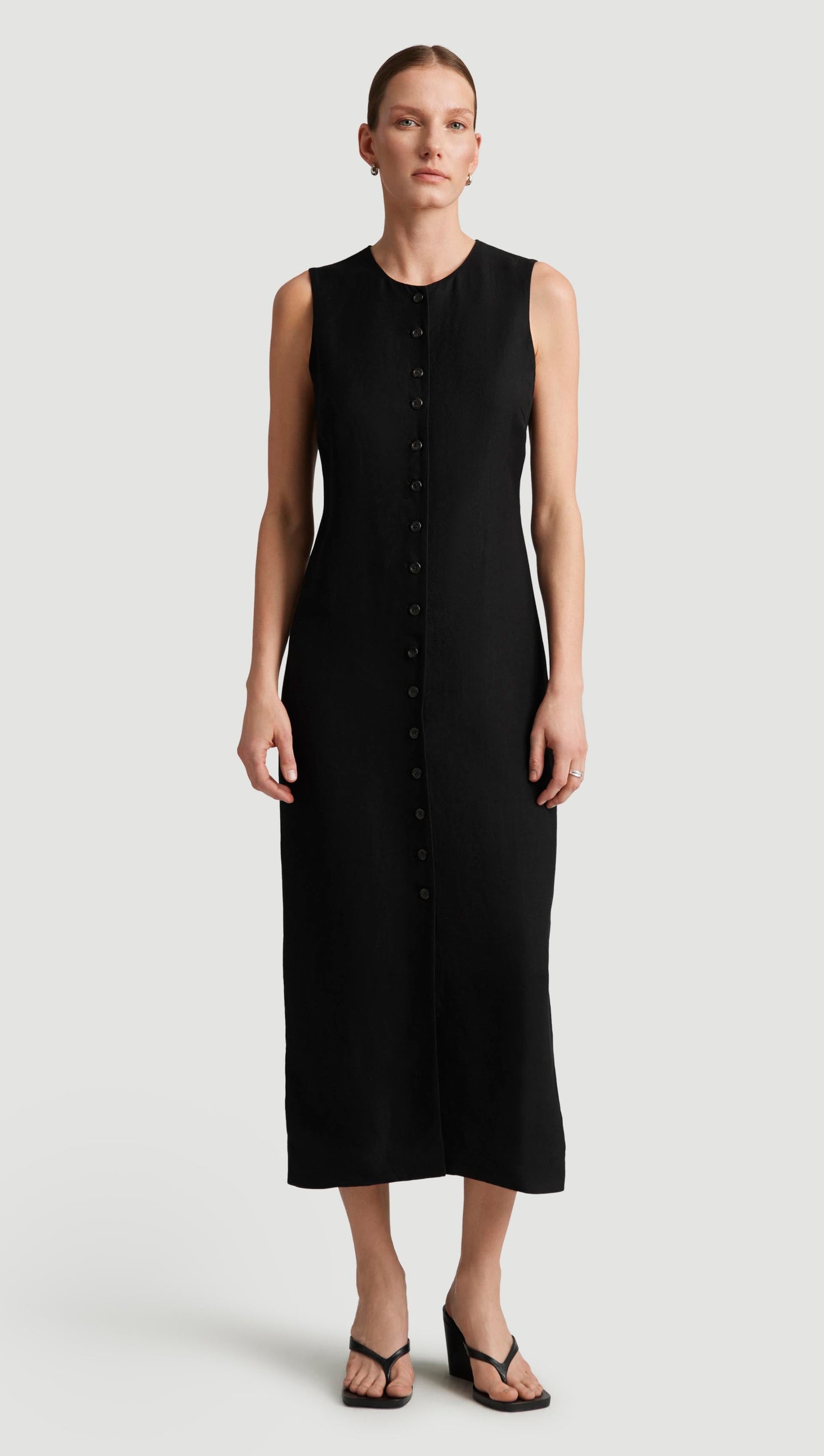 Button Dress in Viscose Linen Twill | Black