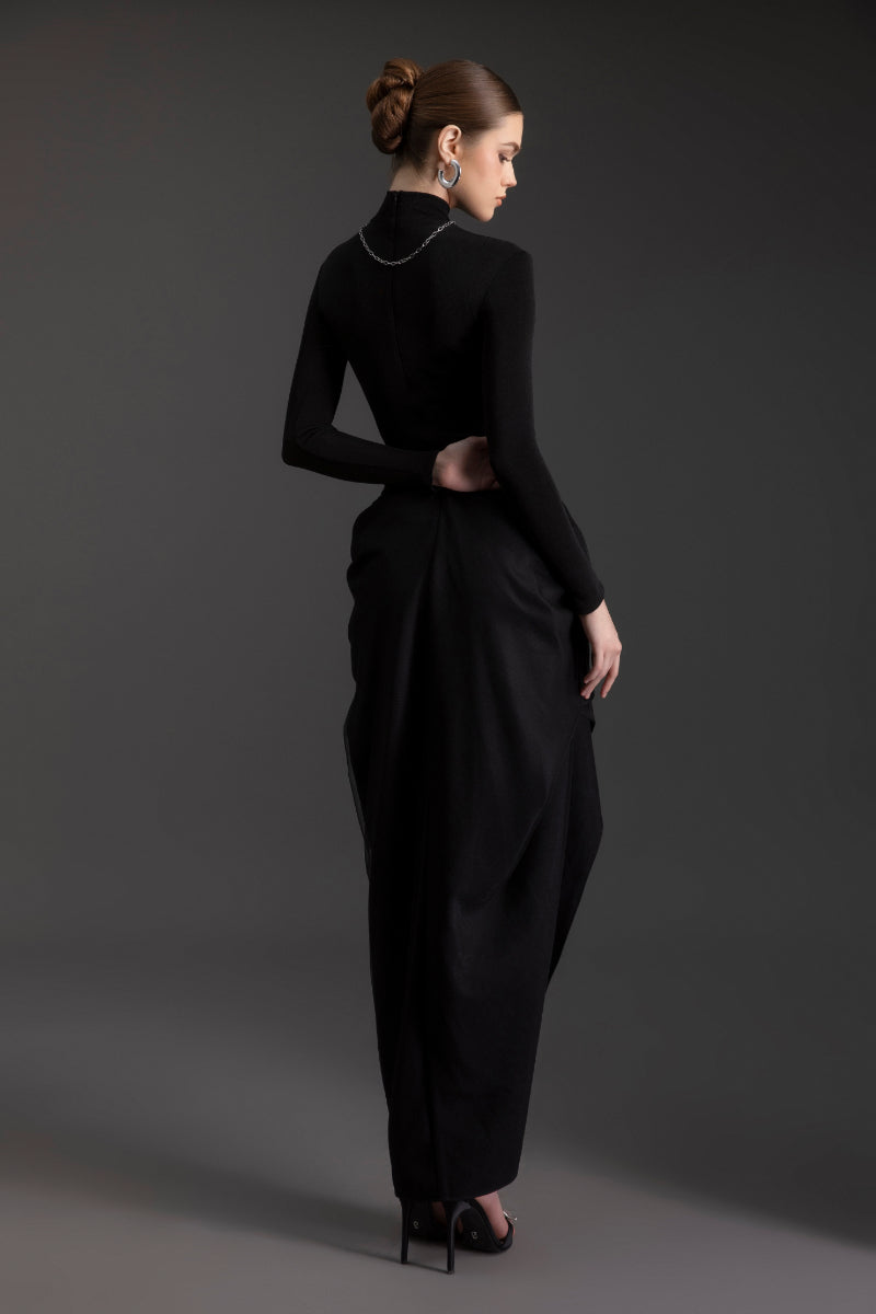 TURTLENECK TWILIGHT ALL BLACK DRESS