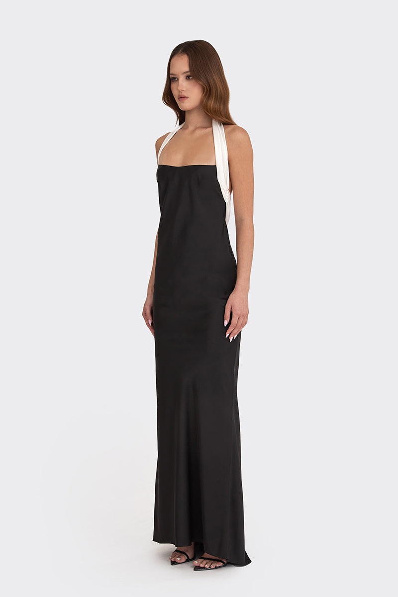 ANGELINE MAXI DRESS IN BLACK
