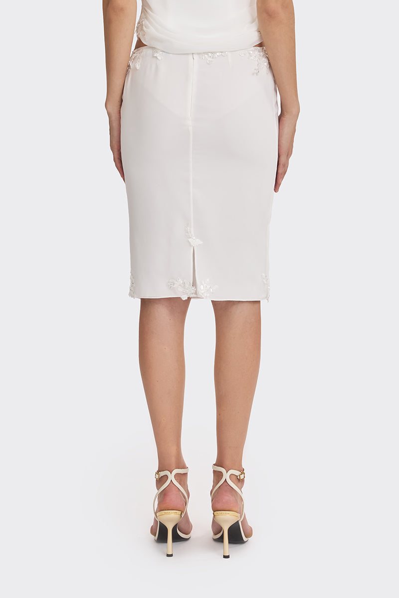 BELLE LACE KNEE-LENGTH SKIRT IN OFF WHITE