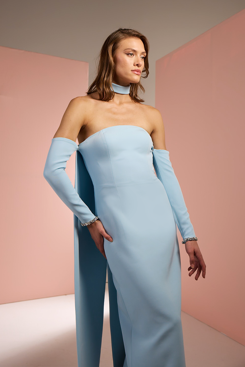 STRAPLESS CREPE TUBE DRESS IN BABY BLUE