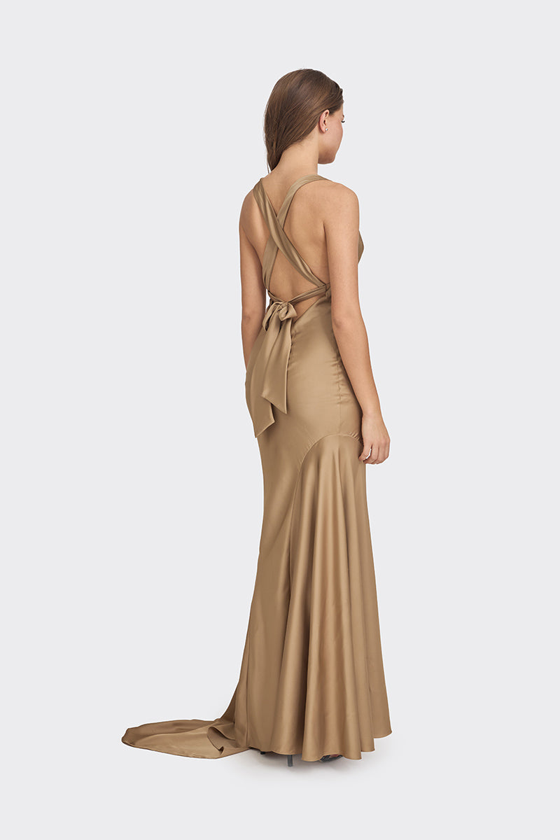 CROSS-BACK GOWN IN TAN BROWN