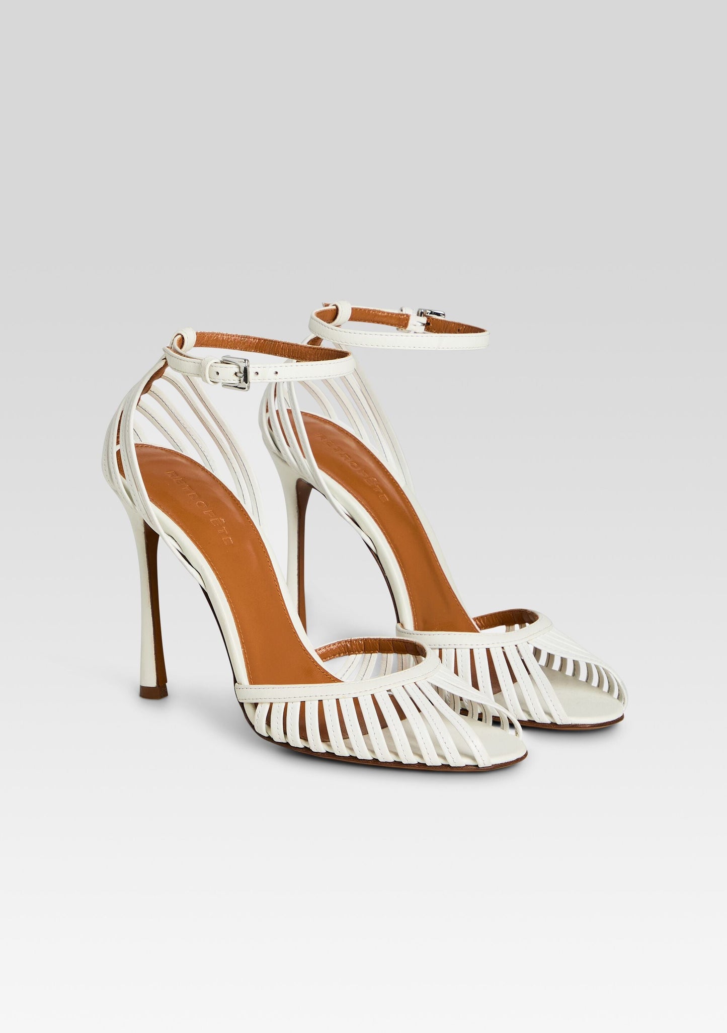 Analu Heel