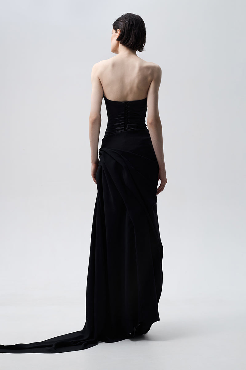 ARCHITECT SKIRT IN BLACK