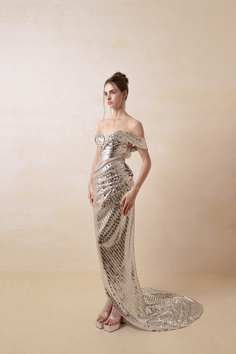 COUTURE DRESS IN SILVER