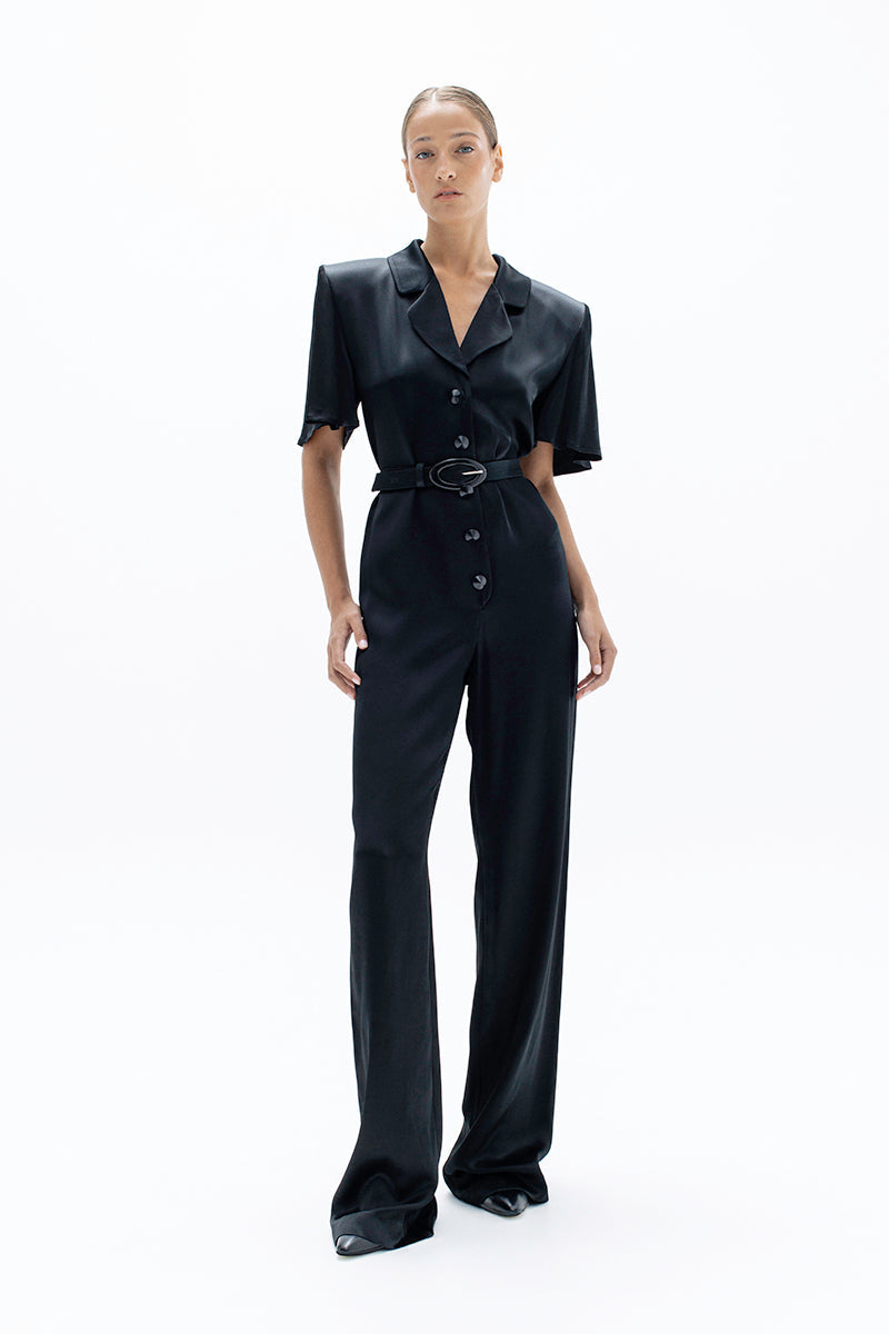 SHORT SLEEVE JUMPSUIT IN BLACK