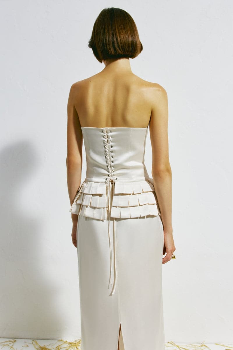 VEZHA WHITE STRAIGHT MAXI SKIRT
