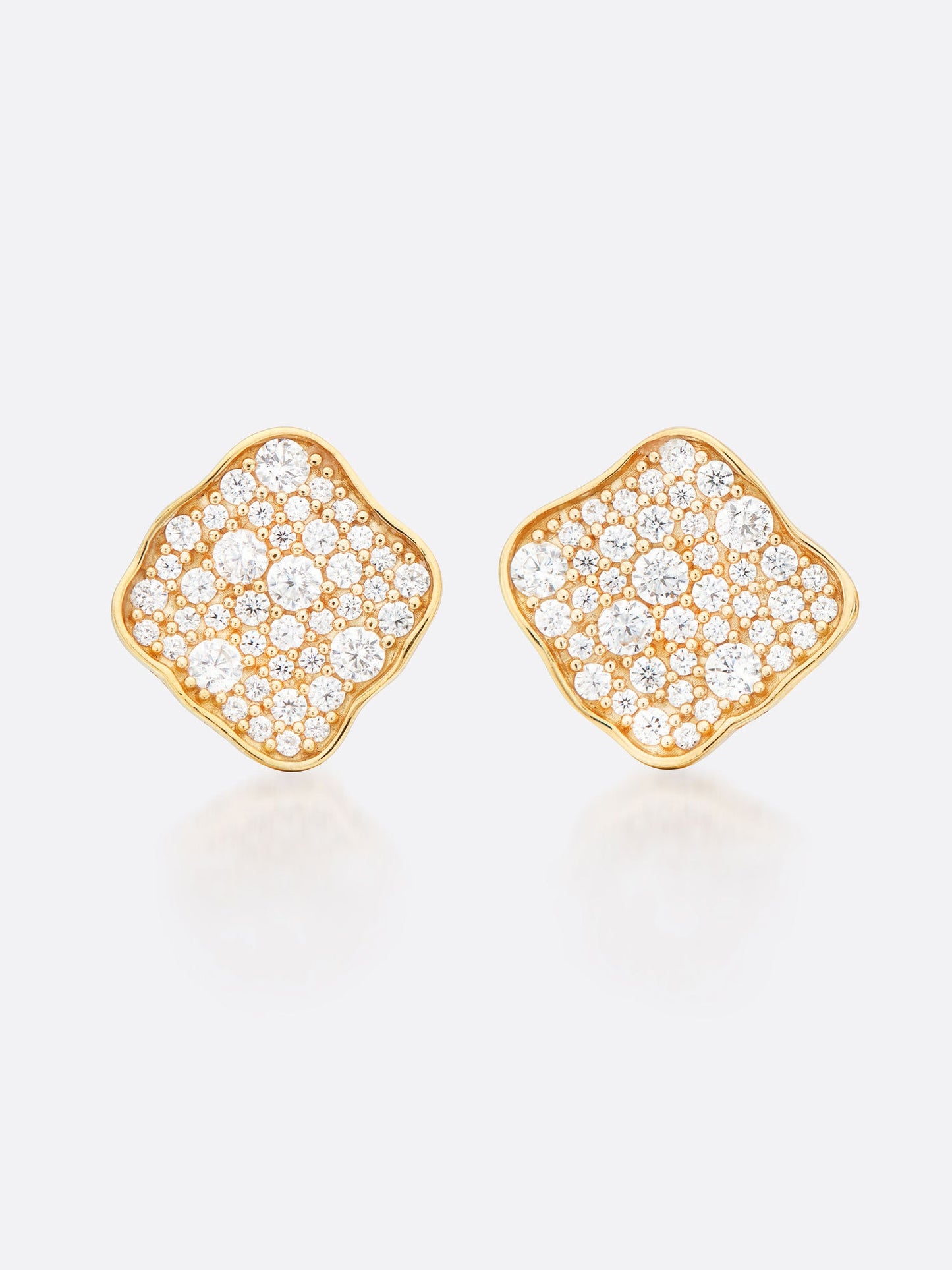 Petite Fleur Pavé Diamond Stud Earrings
