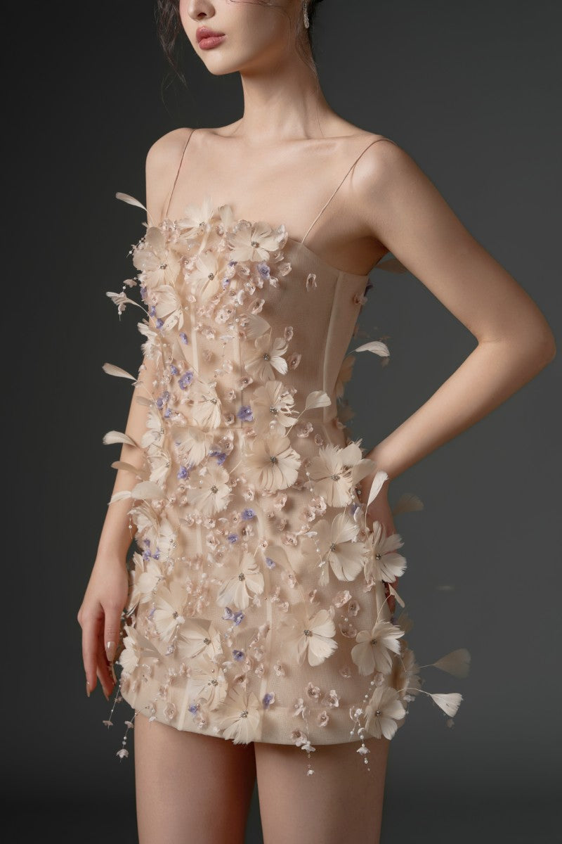 DULFINE TULLE FEATHER FLOWER DRESS IN BEIGE
