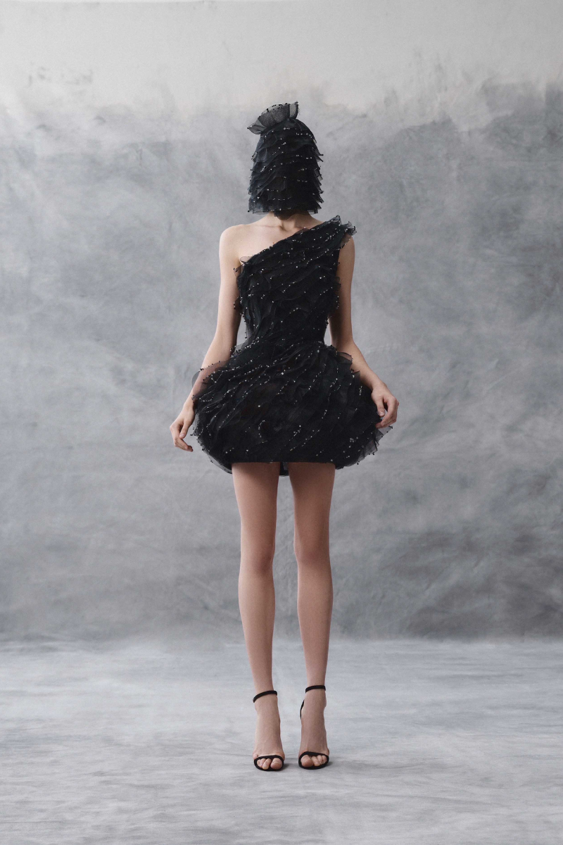 ASYMMETRIC BALLOON BUSTIER DRESS IN BLACK