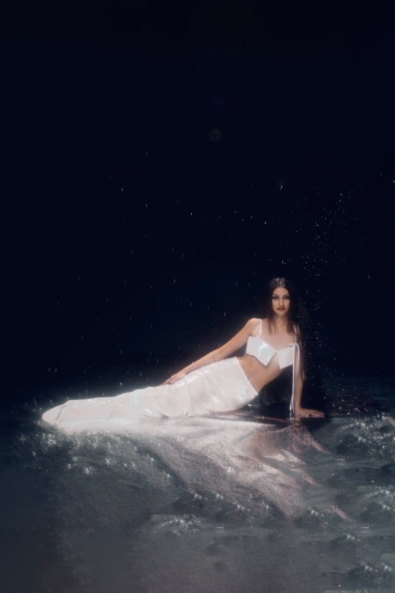 IVORY SEQUINS LONG SKIRT