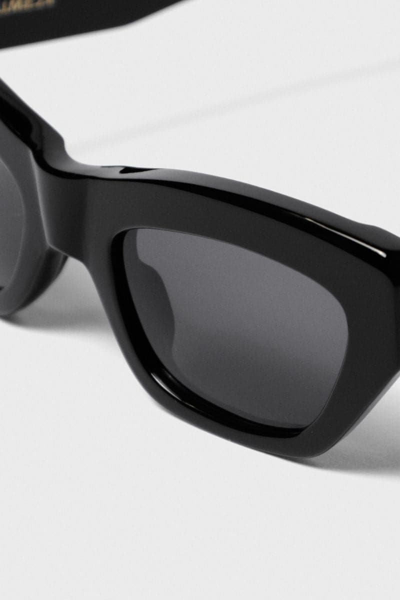 BLACK CONCEPT 3 CATEYE SUNGLASSES
