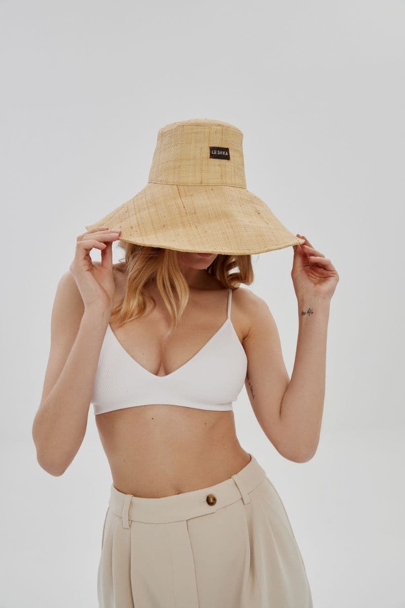 LARGE NATURAL BUCKET HAT