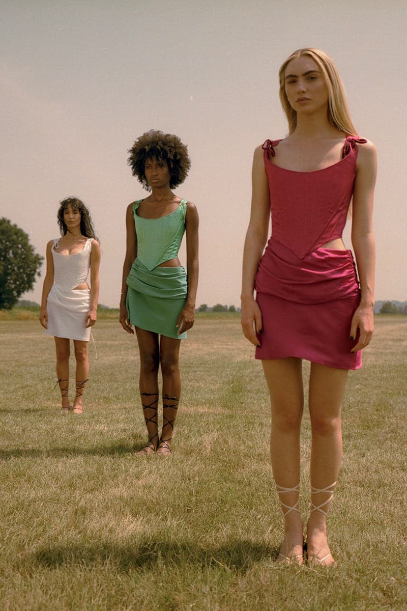 WAVE SKIRT IN PORCELLAIN
