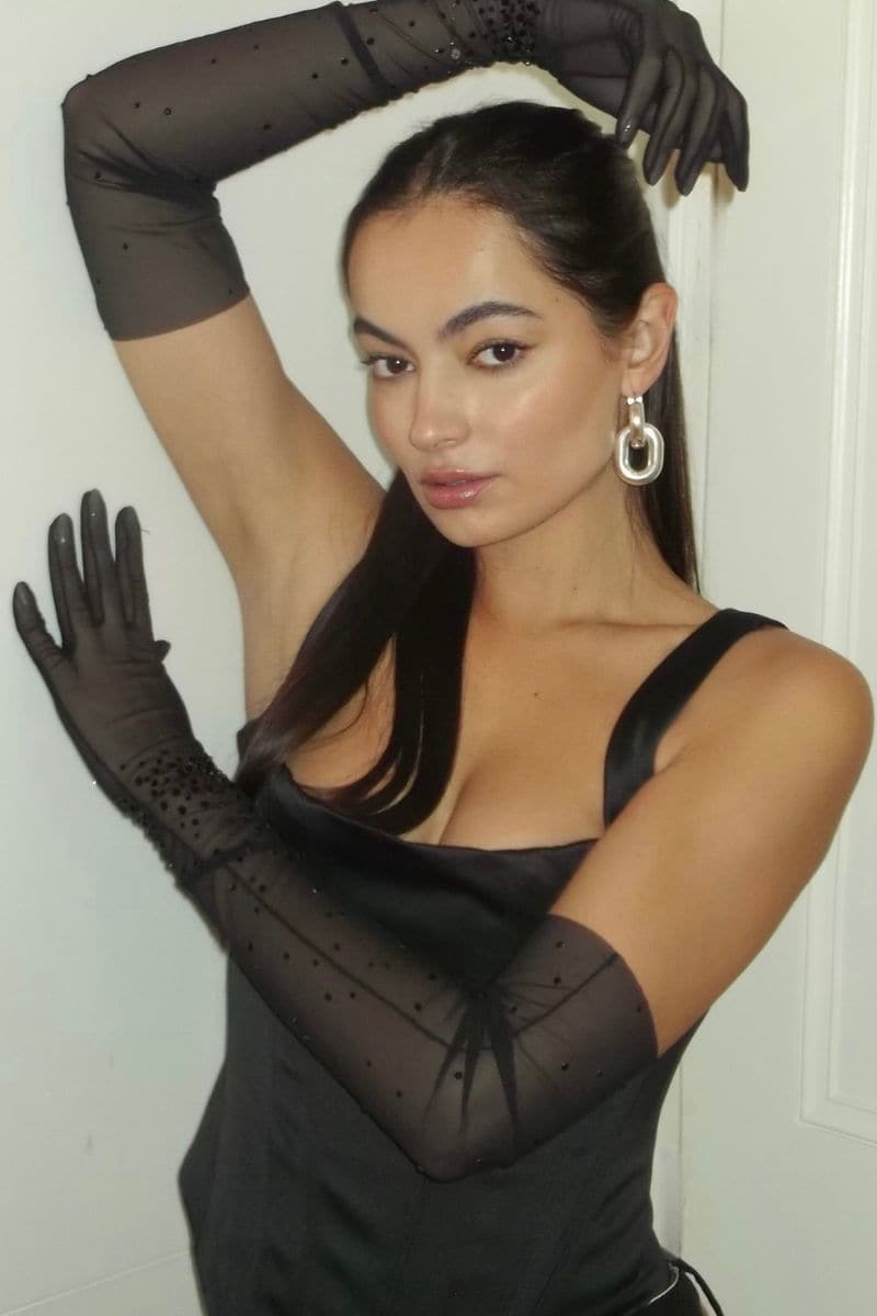 CULT MIA X NUÉ STUDIO BE A DIVA GLOVES