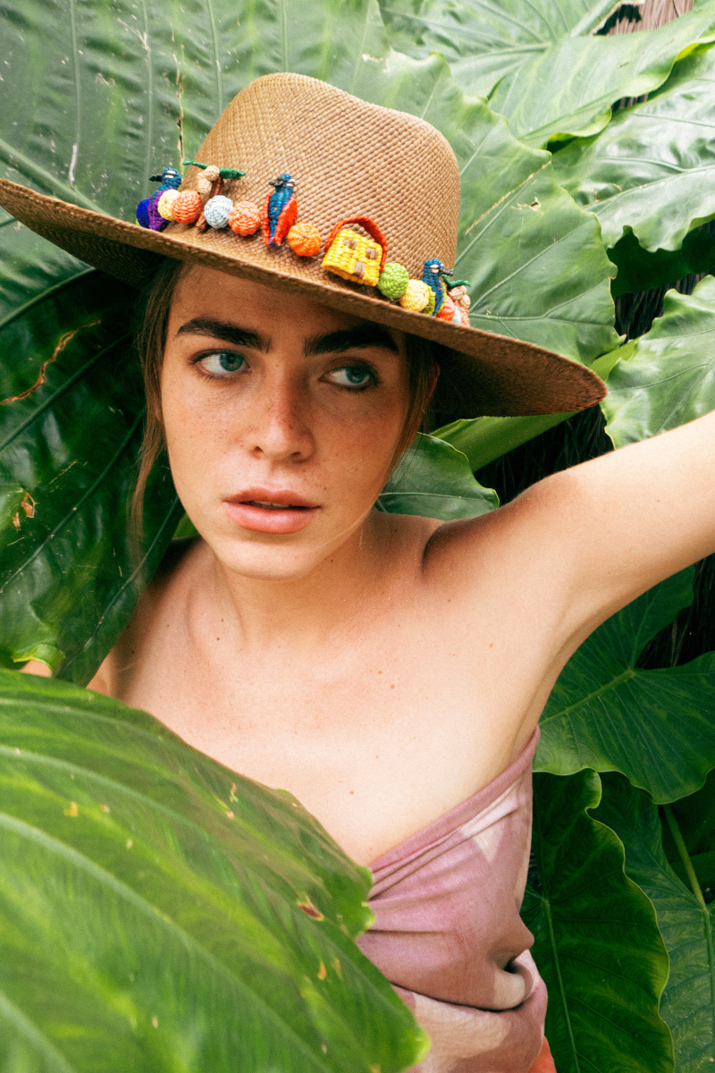 PAJARITO BEIGE HAT