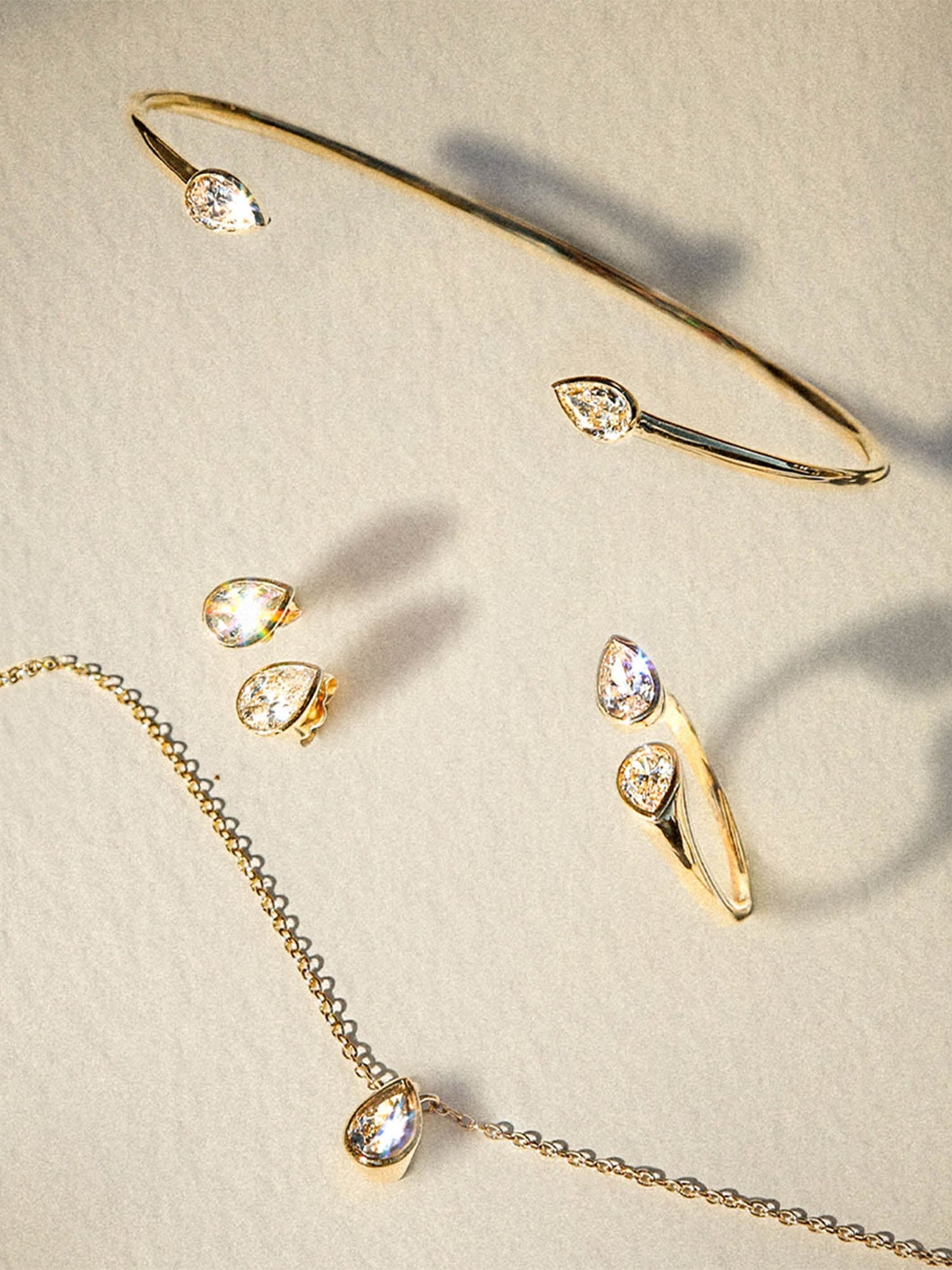 Romance Pear Diamond Droplet Necklace
