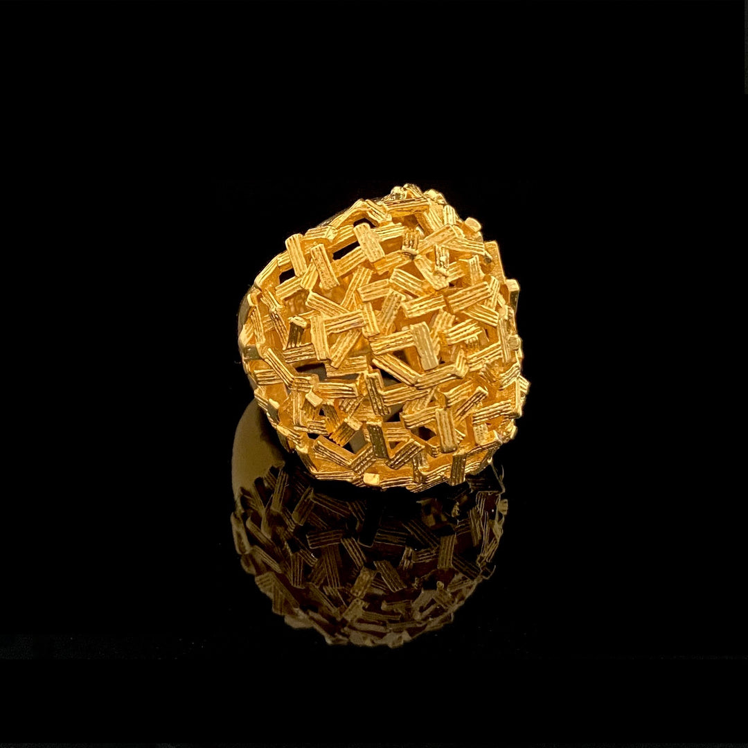 Tay Abstract Stick Ring