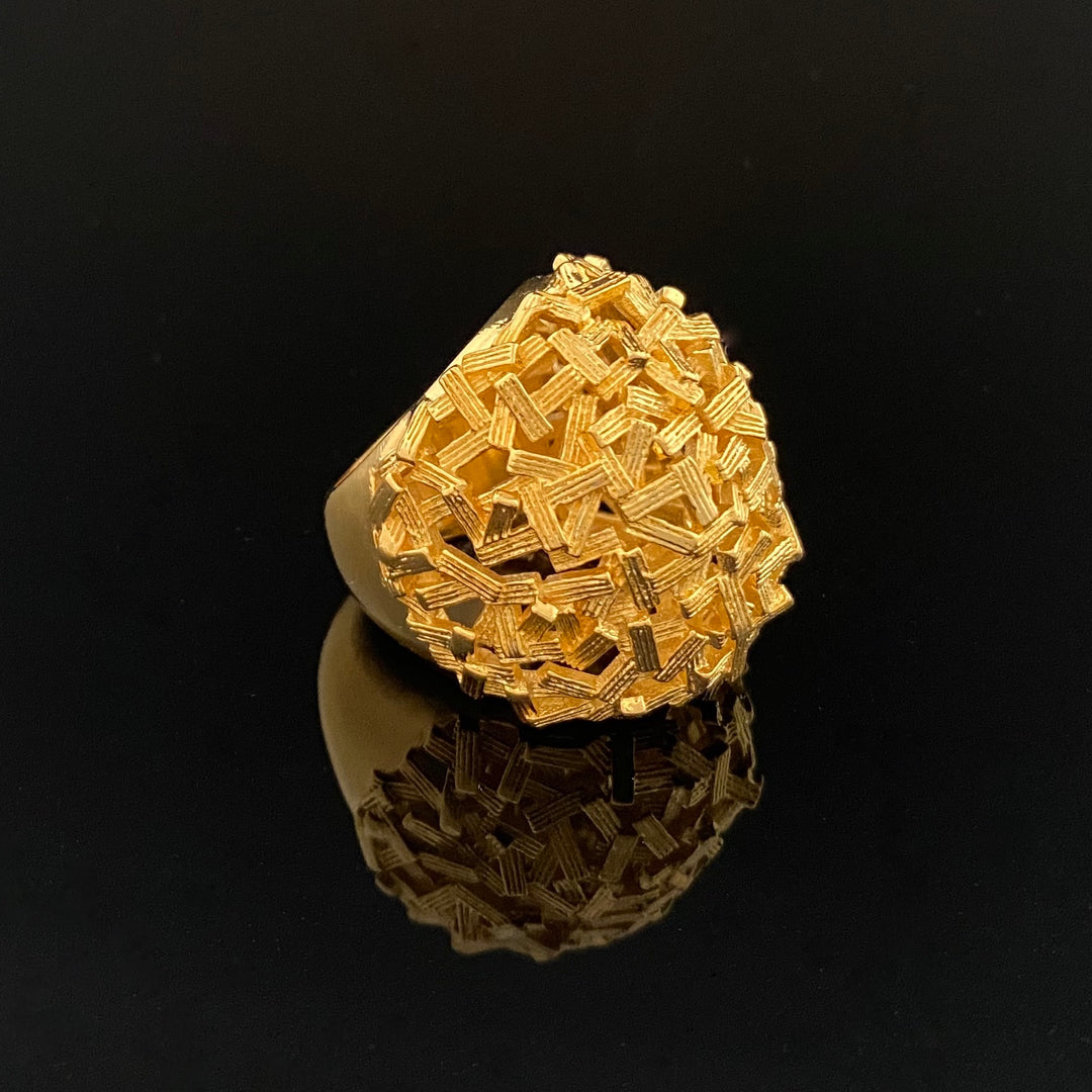 Tay Abstract Stick Ring