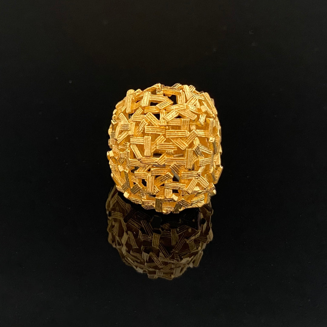 Tay Abstract Stick Ring
