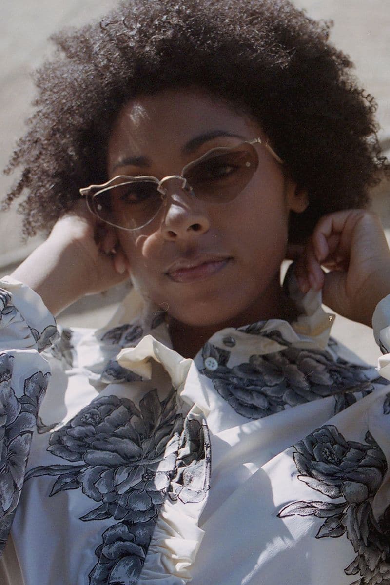 BROWN FORGET ME NOT SUNGLASSES
