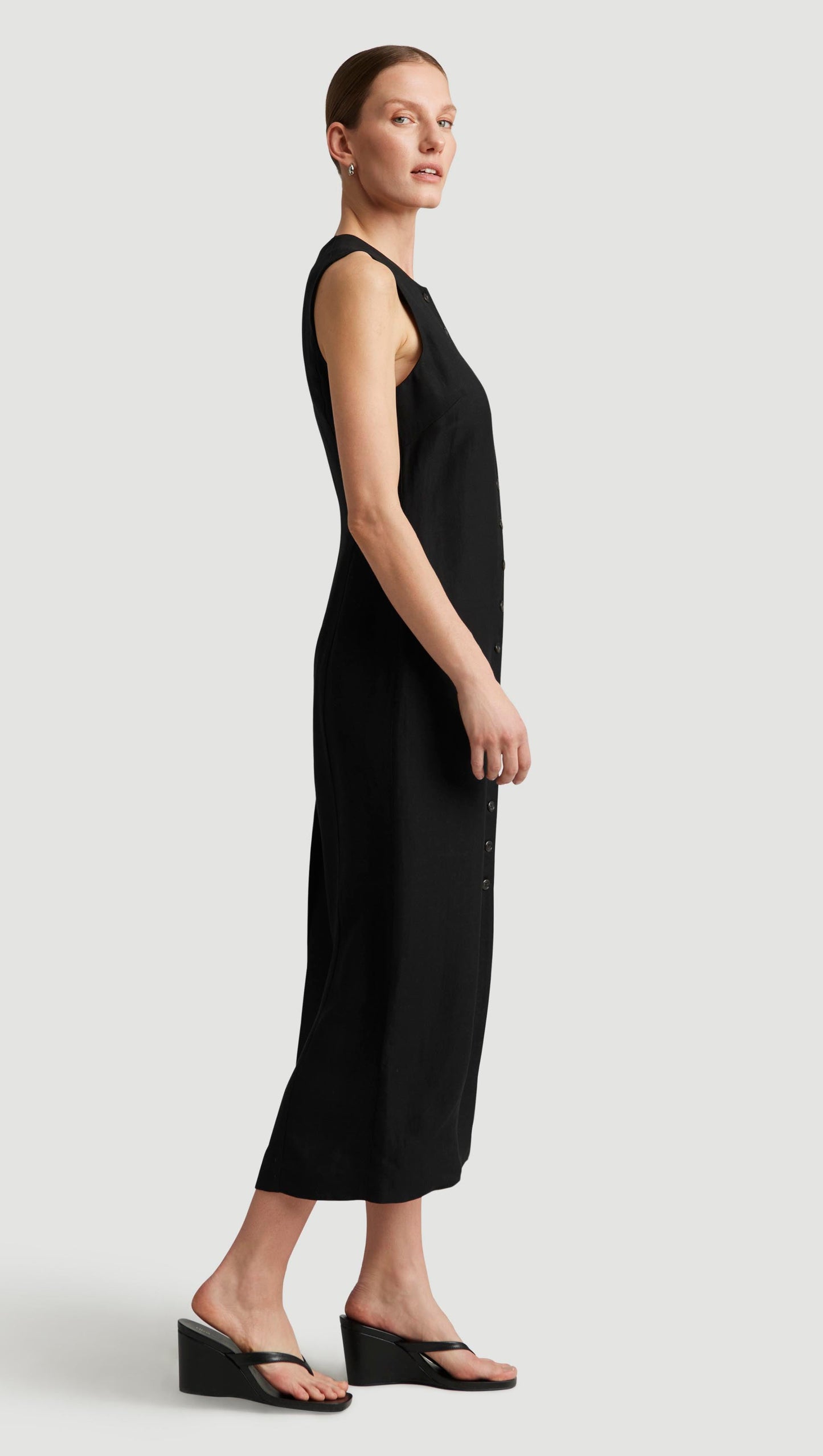 Button Dress in Viscose Linen Twill | Black