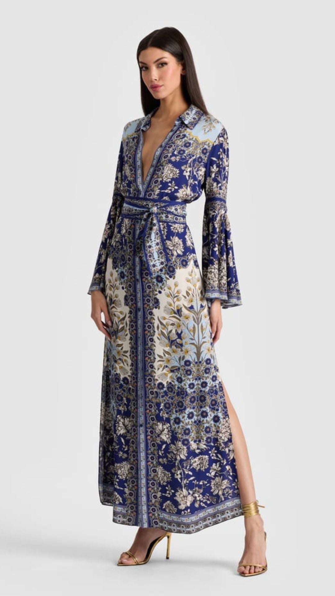 Chassidy Bell Sleeve Dress