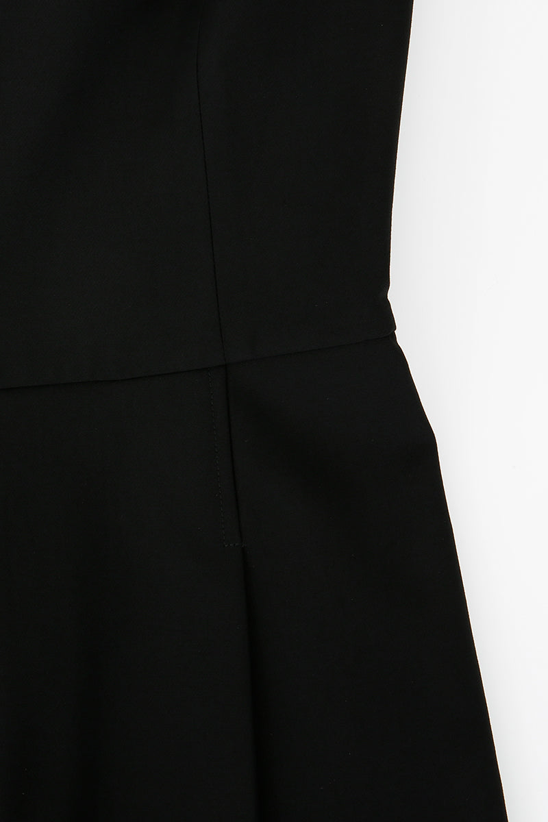 ASYMMETRIC-BECK SLEEVELESS JUMPSUIT IN BLACK