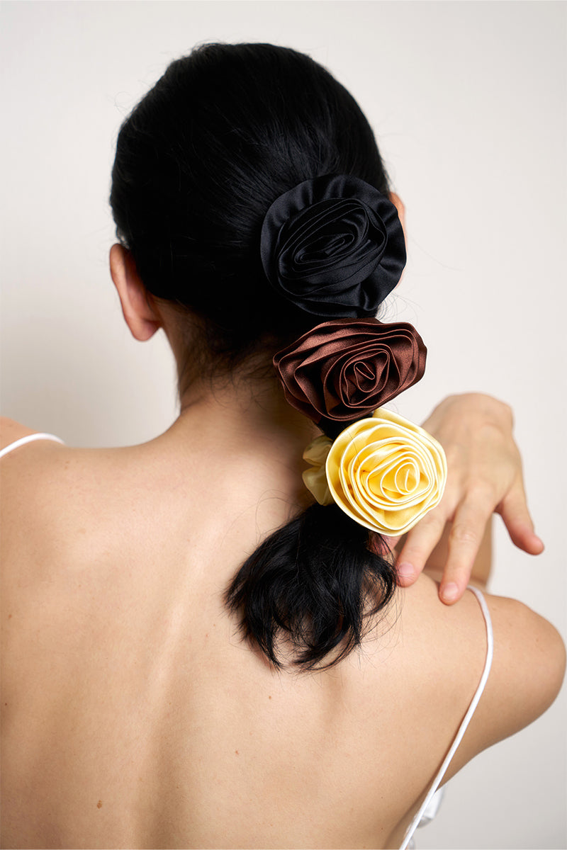 TUSCAN ROSE SILK SCRUNCHIES