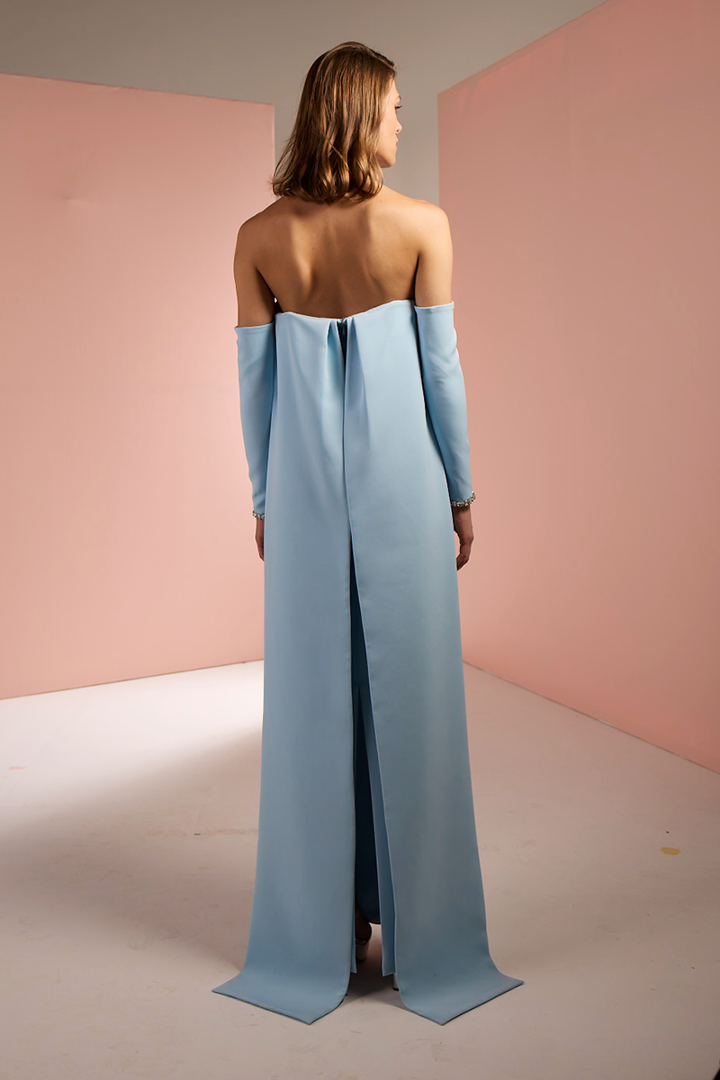 STRAPLESS CREPE TUBE DRESS IN BABY BLUE