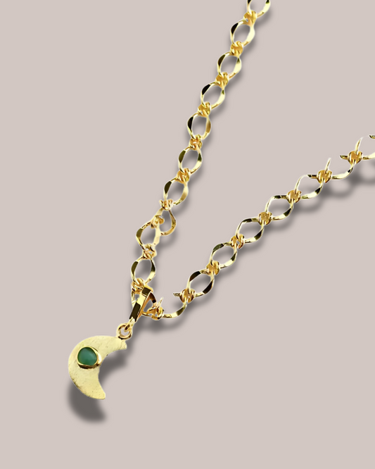 Vanessa Ayla Chain Moon
