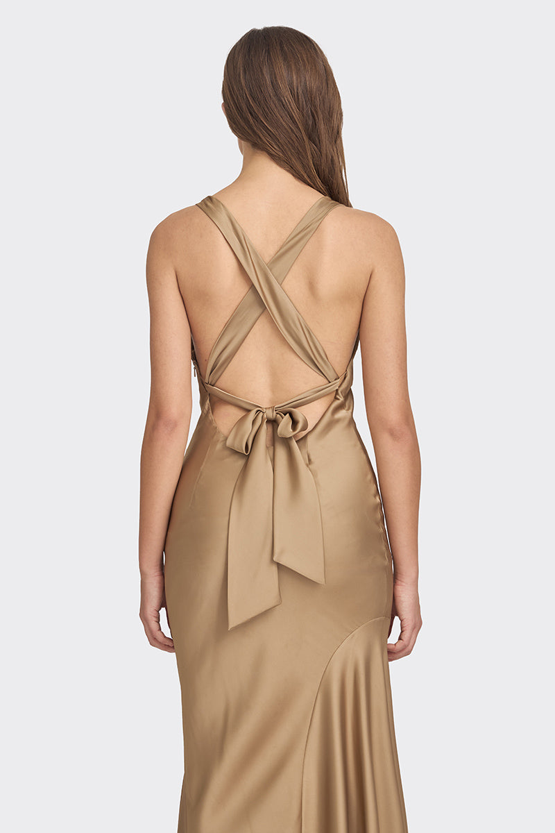CROSS-BACK GOWN IN TAN BROWN