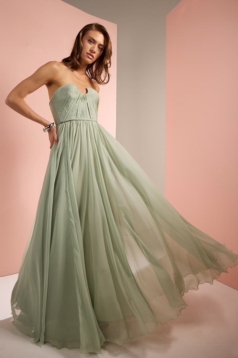 STRAPLESS GOWN IN LIGHT GREEN