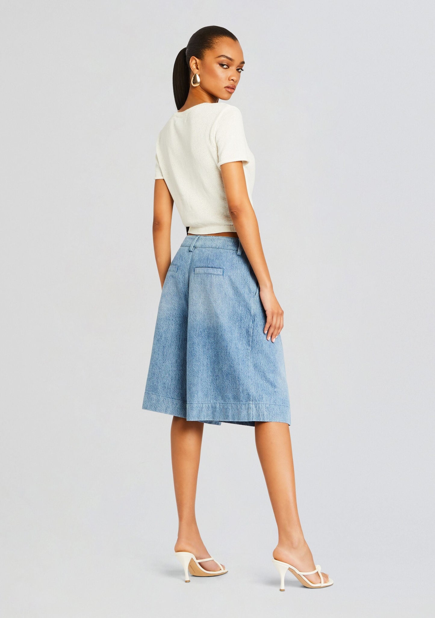 Arietta Short