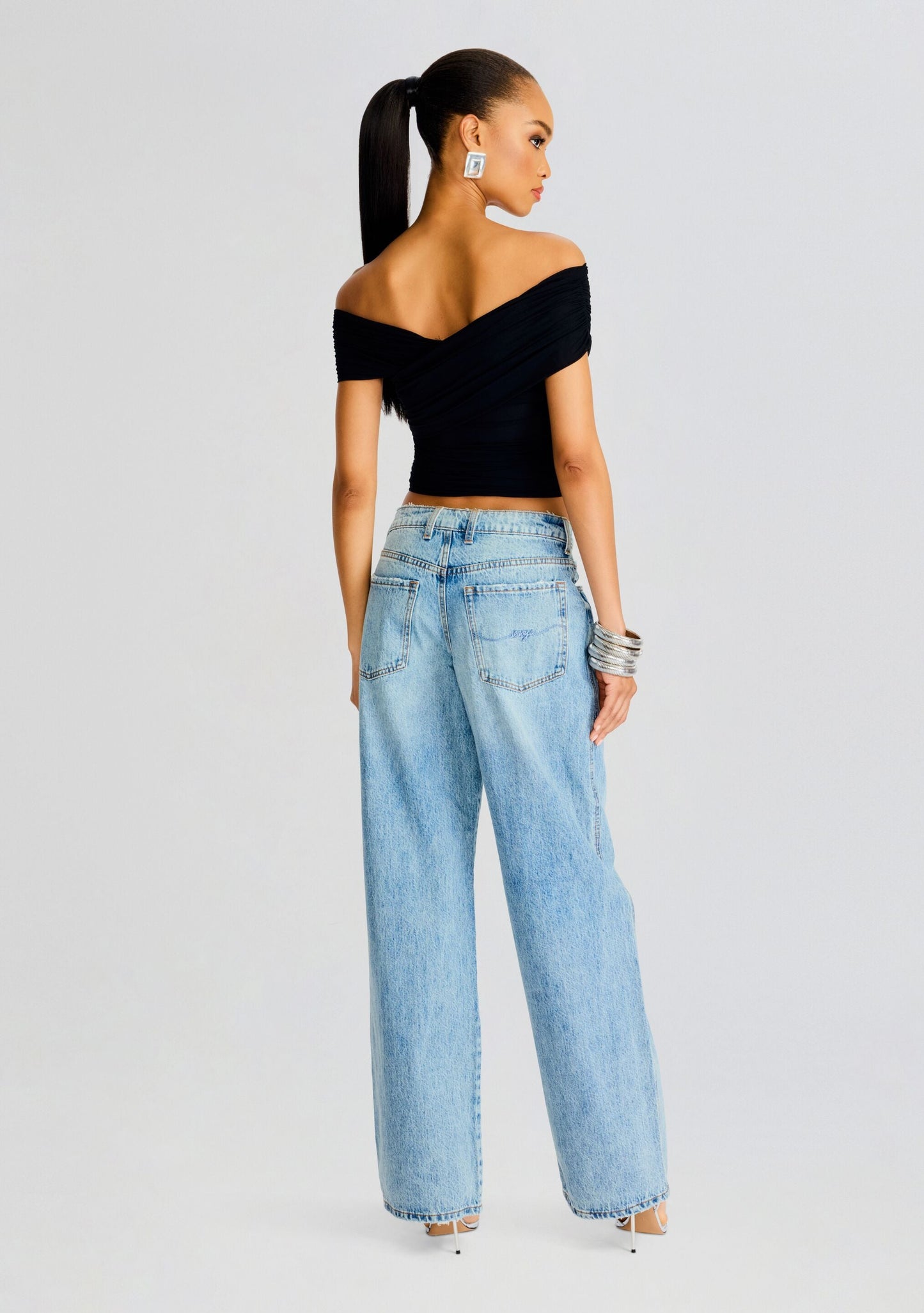 Cyrus Mid Rise Boyfriend Jean