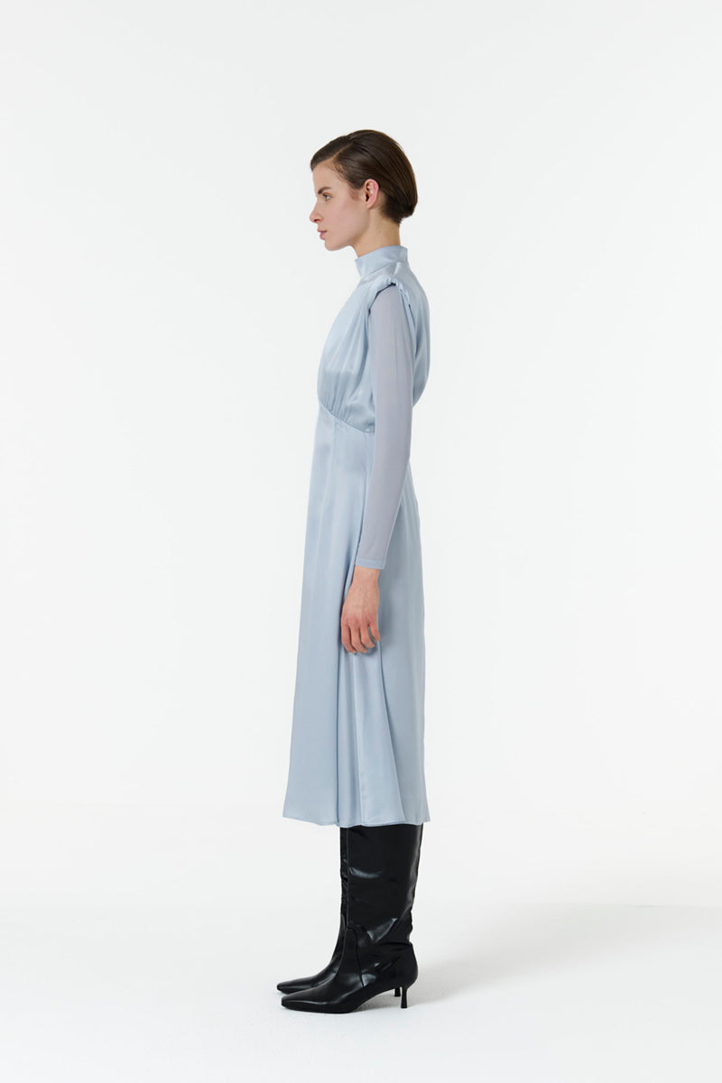 HIGH-NECK SILK DRESS IN BLUE