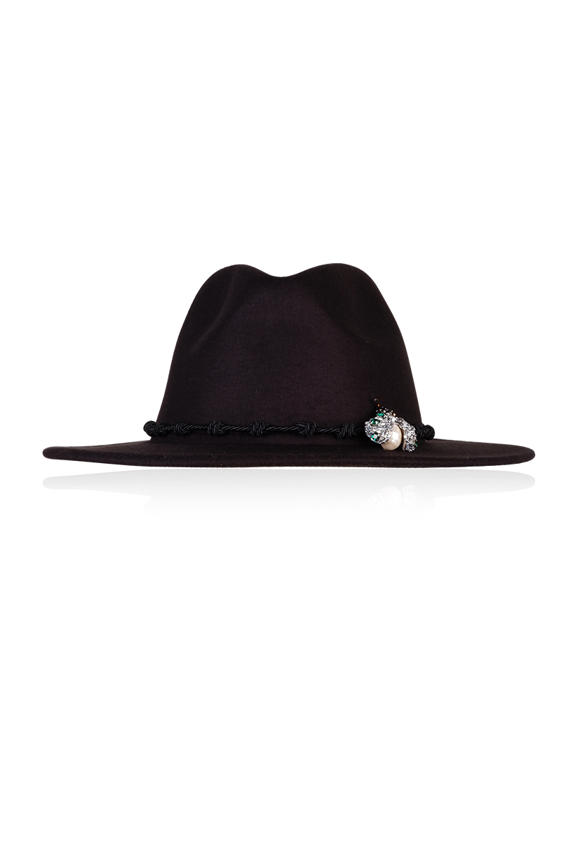 SILVER LADYBUG HAT IN BLACK