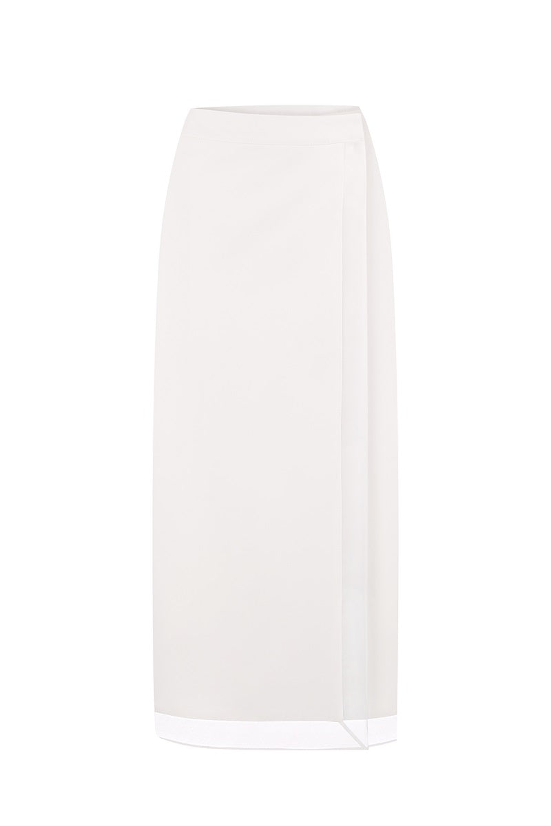 WRAP SKIRT IN WHITE