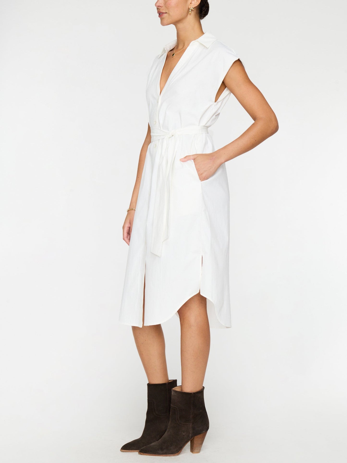 The Kylie Sleeveless Midi Dress