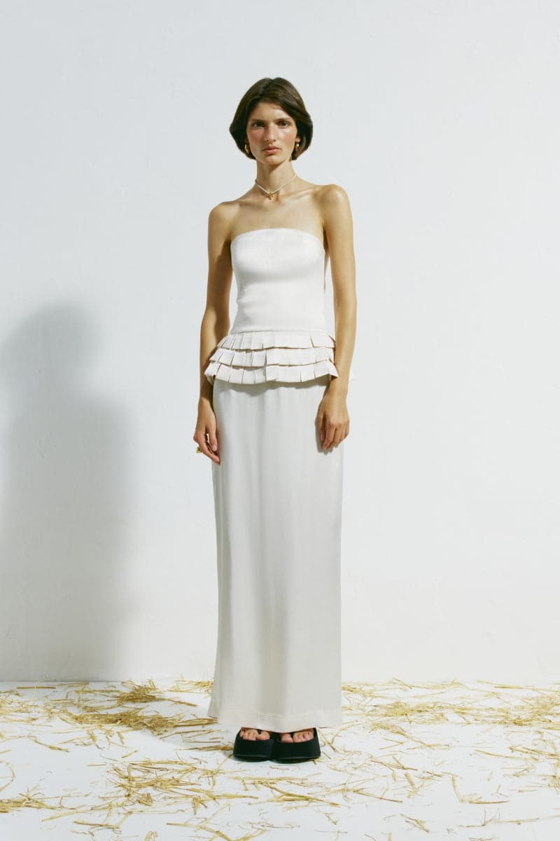 VEZHA WHITE STRAIGHT MAXI SKIRT