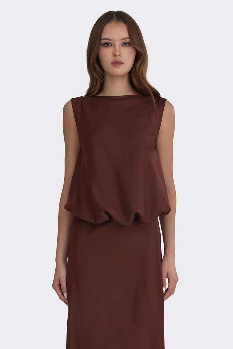 PUFFED BOATNECK MAXI GOWN IN BROWN