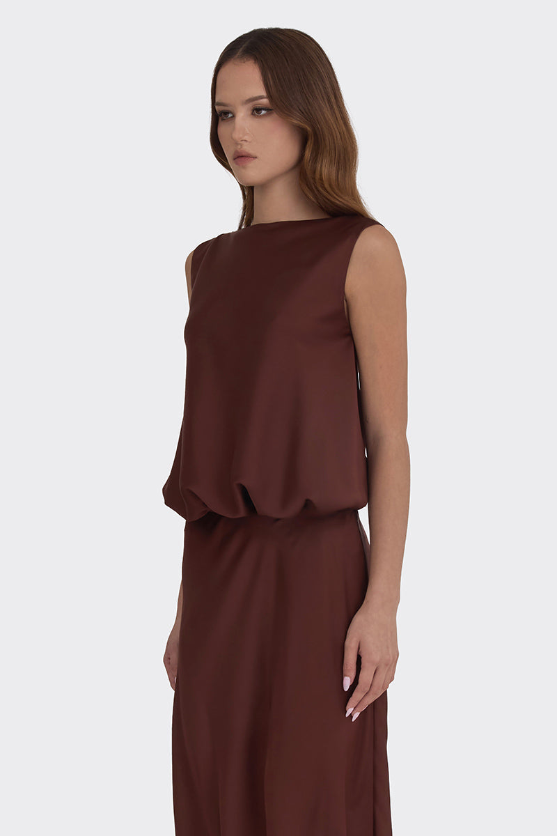 PUFFED BOATNECK MAXI GOWN IN BROWN