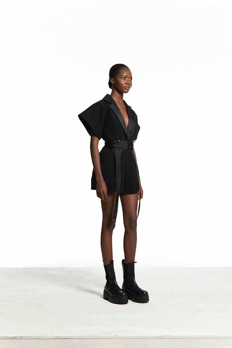 BLACK TAILORED JUMPSUIT