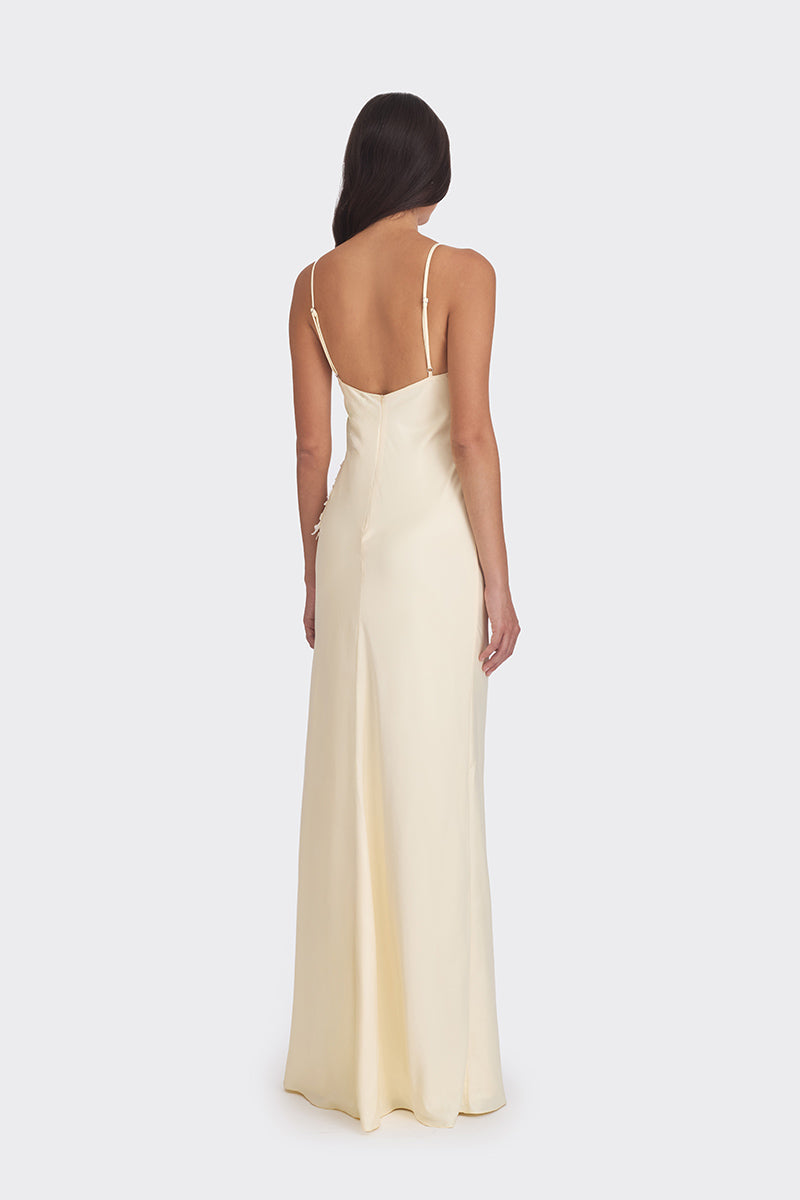 SIGNATURE V NECK LACE MAXI DRESS IN LIGHT YELLOW