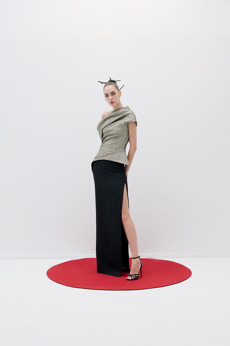 ASYMMETRIC LONG DRESS IN BLACK CREAM