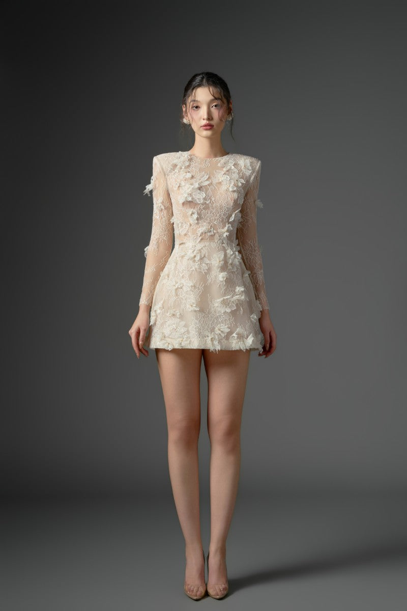 DUBB LACE FLOWER DRESS IN BEIGE
