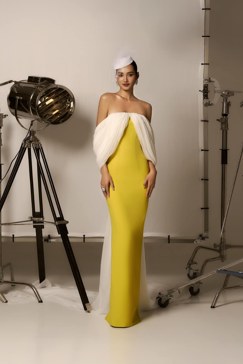 YELLOW AND WHITE TRAIN OFF-SHOULDER GOWN