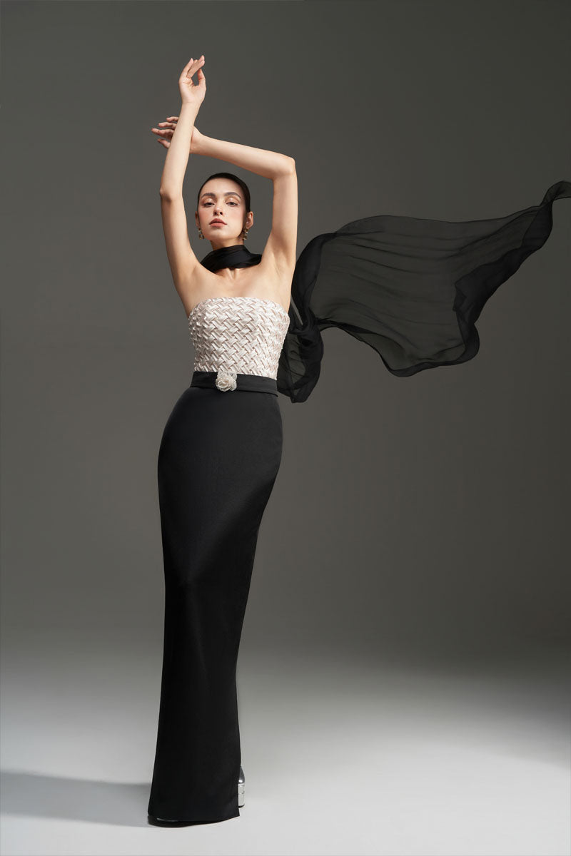 SMOCKING SILK AND SILK TAFFETA DRESS IN BLACK AND IVORY
