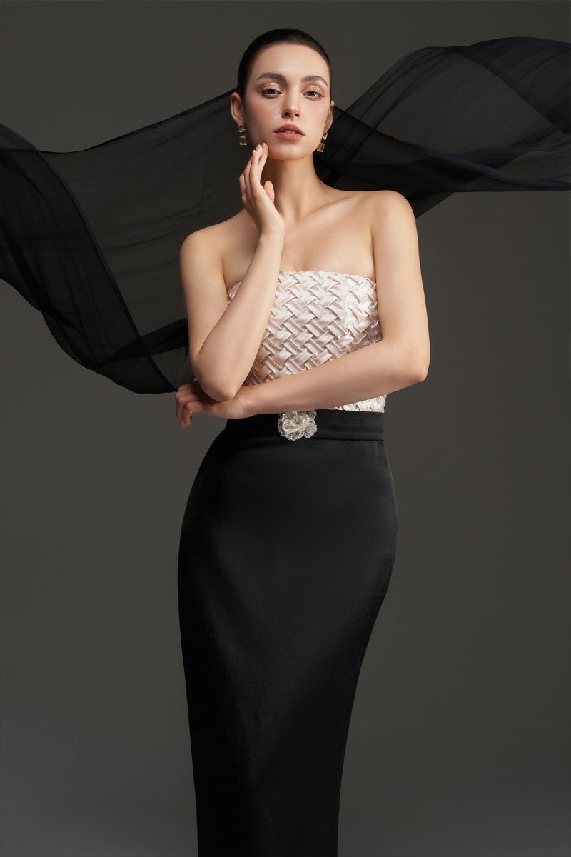 SMOCKING SILK AND SILK TAFFETA DRESS IN BLACK AND IVORY