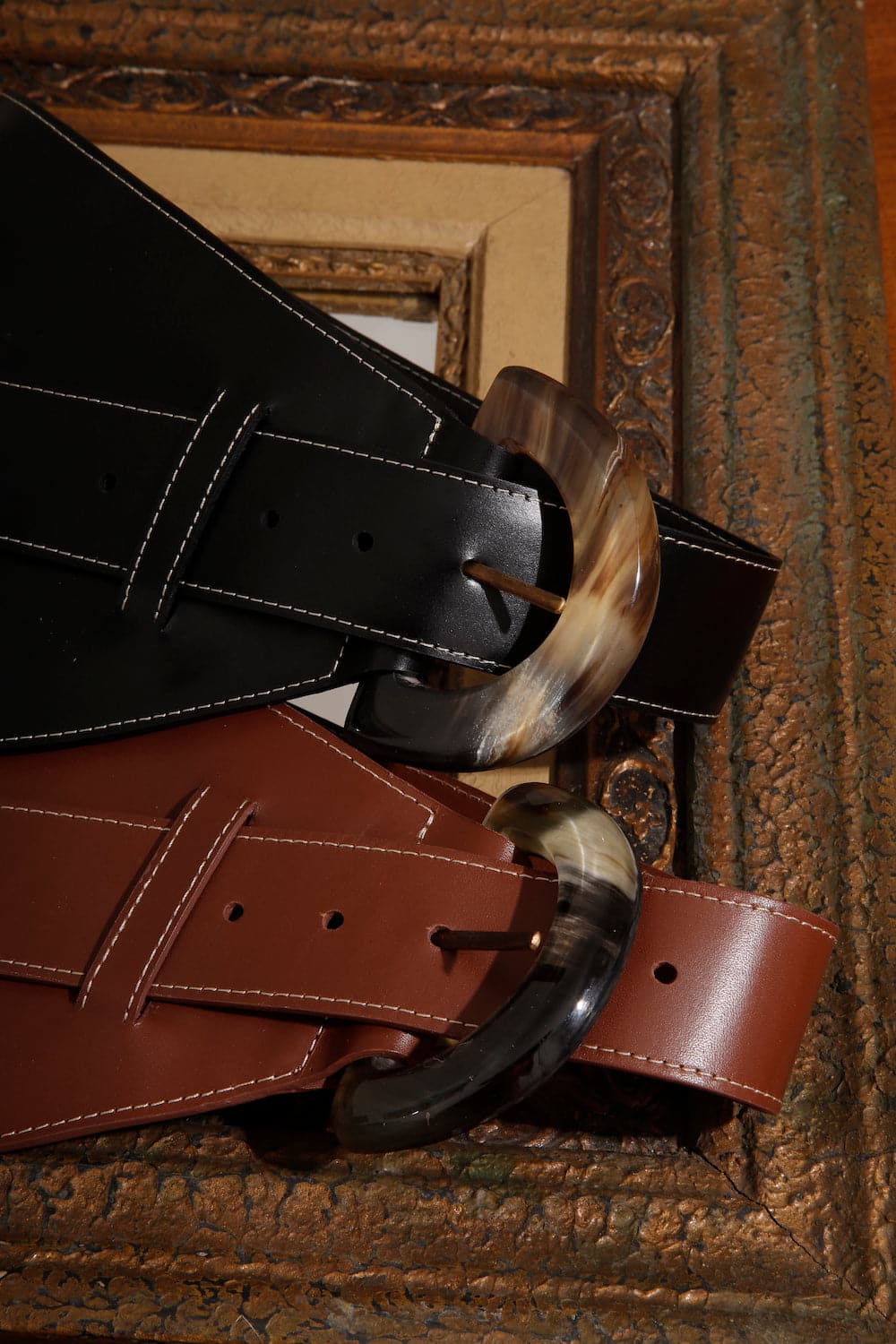 LA JEFA LEATHER BELT